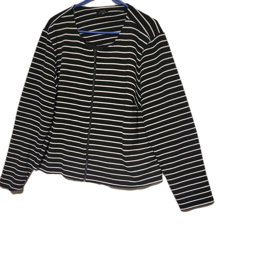 APT 9‎ Blouse Womens Medium Black Zip Front stripped 2xl